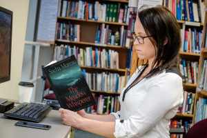 Book cover mockup 2