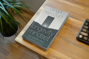 Book cover mockup 3