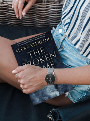 Book cover mockup 2
