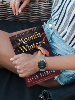 Book cover mockup 1