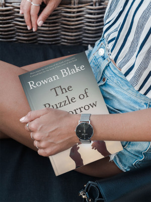 Book cover mockup 2