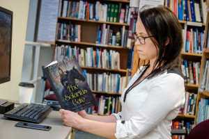 Book cover mockup 2